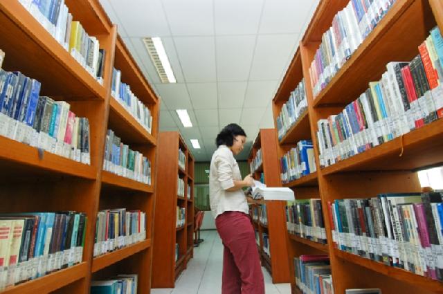  Mengintip Peran Strategis Perpustakaan di Perguruan Tinggi
