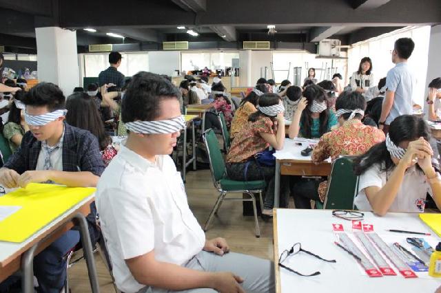  UPH Perkenalkan Ilmu Design Kepada Siswa SMA