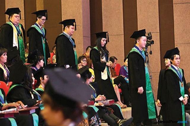  Ilmuwan Ingatkan Pemerintah soal Proses Merger PTS