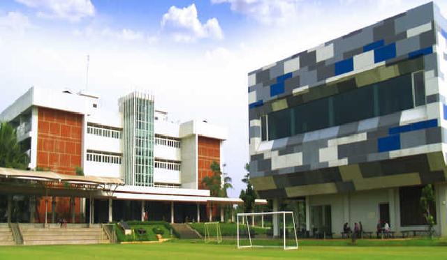  Berburu Beasiswa di Swiss German University