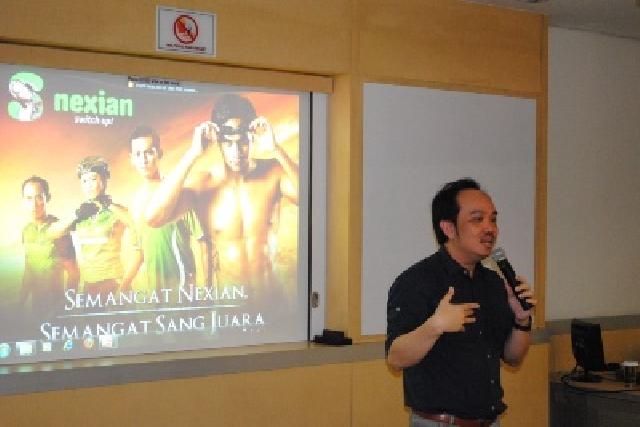  Binus Business School Gelar CMO Chat